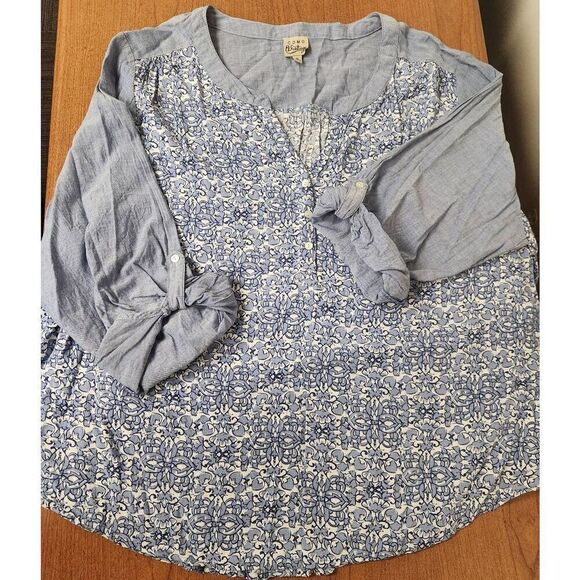 Como Vintage 2X ble floral top with roll-up sleeves - Picture 1 of 7